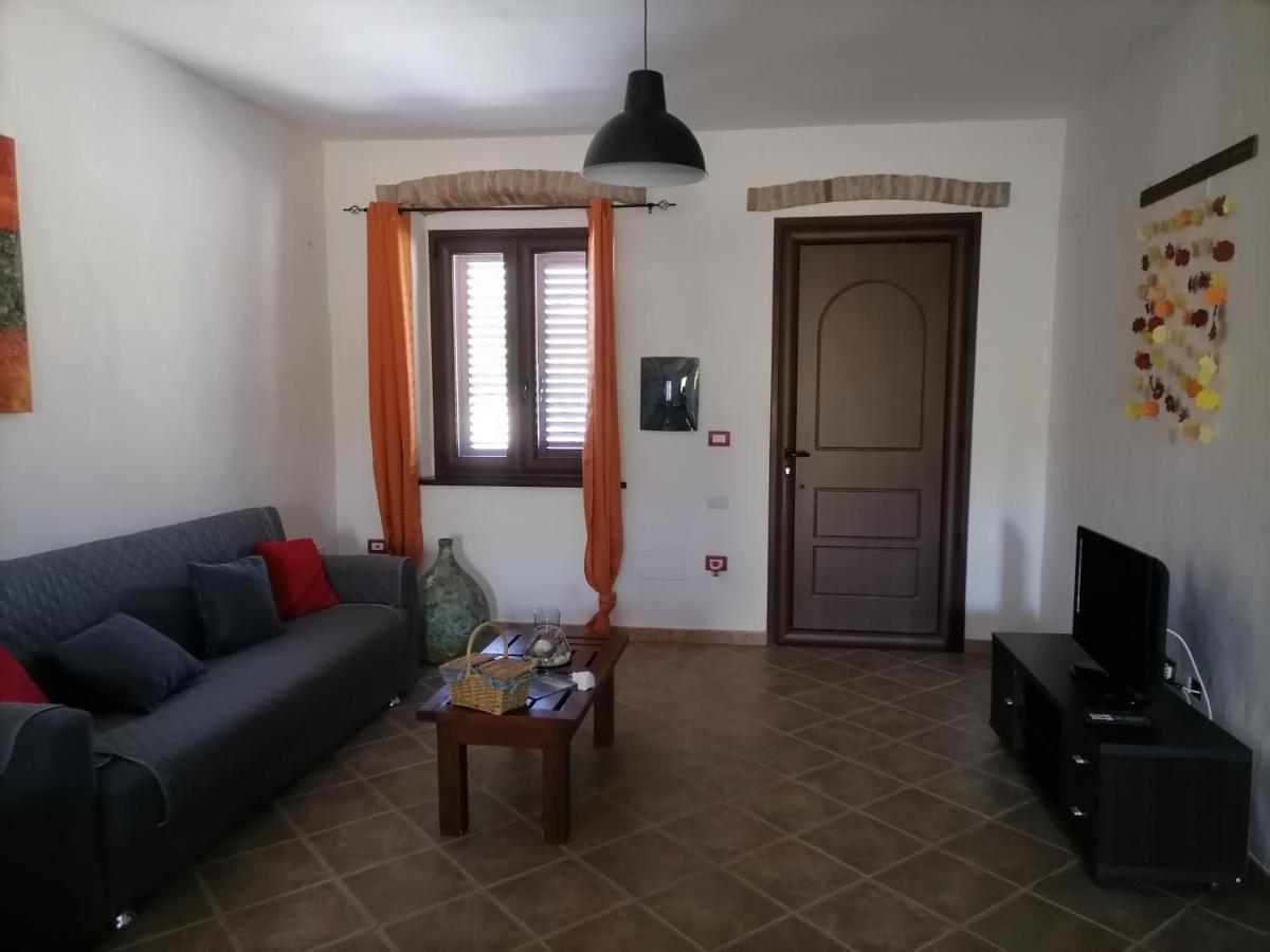 Vila Casa Di Stefano Villamassargia Exteriér fotografie