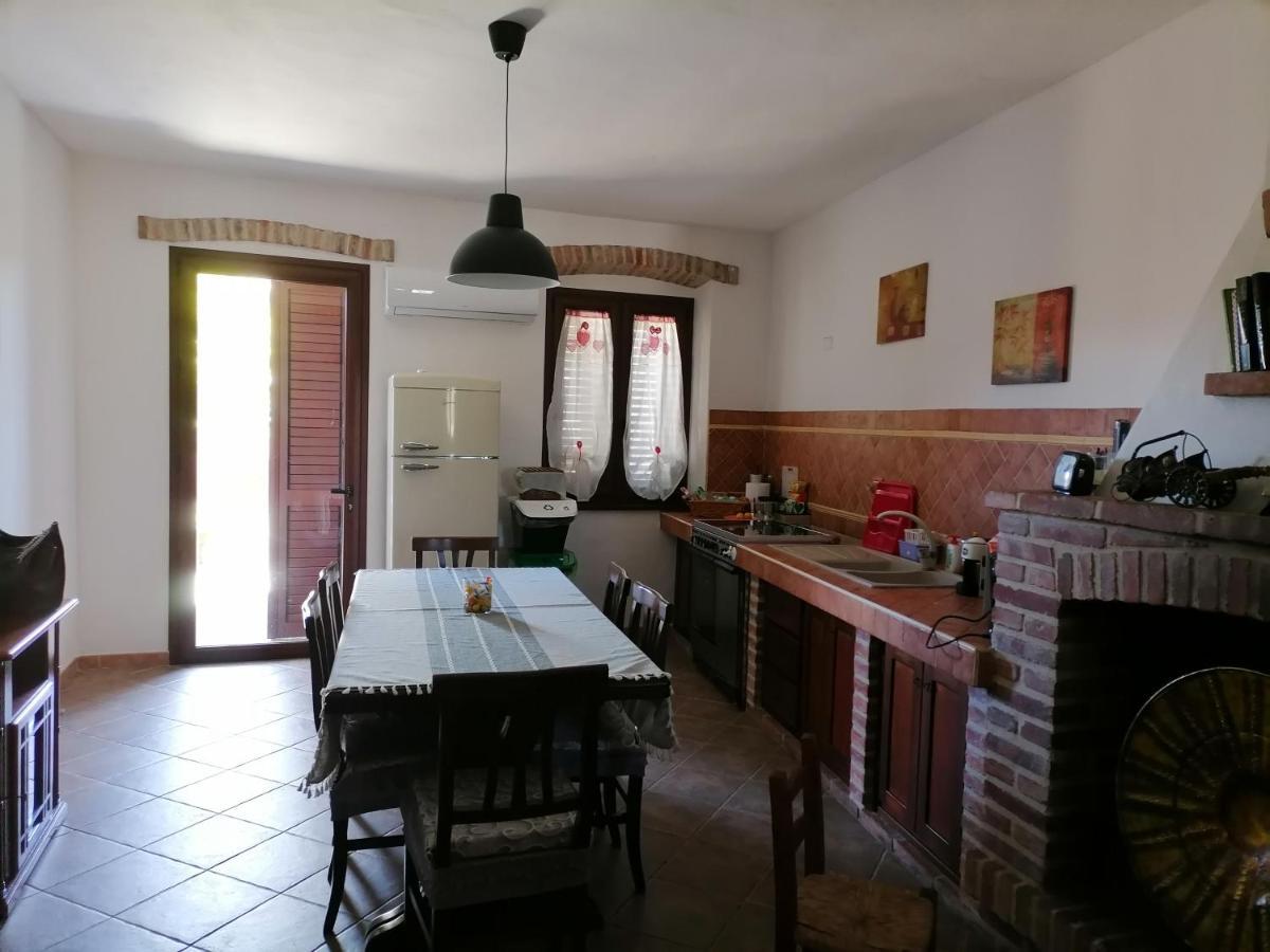 Vila Casa Di Stefano Villamassargia Exteriér fotografie